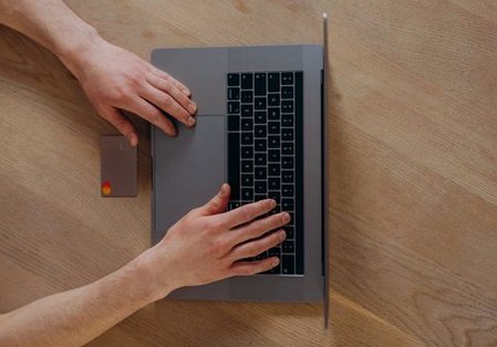tiến lên trực tuyến 8Day